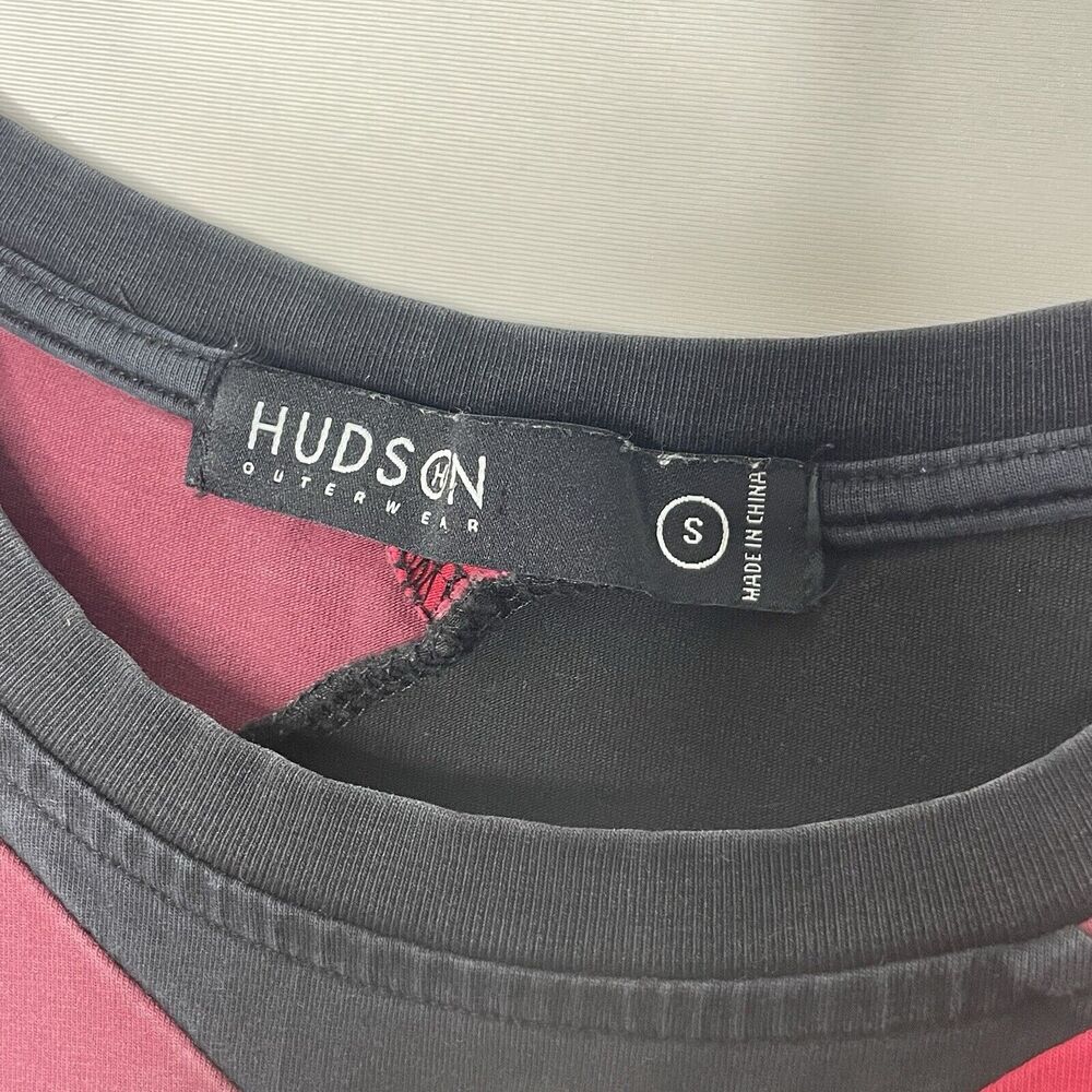 Hudson Outerwear S Red Black Striped Asymmetrical Hem Tee Punk Skater Streetwear - Picture 6 of 9